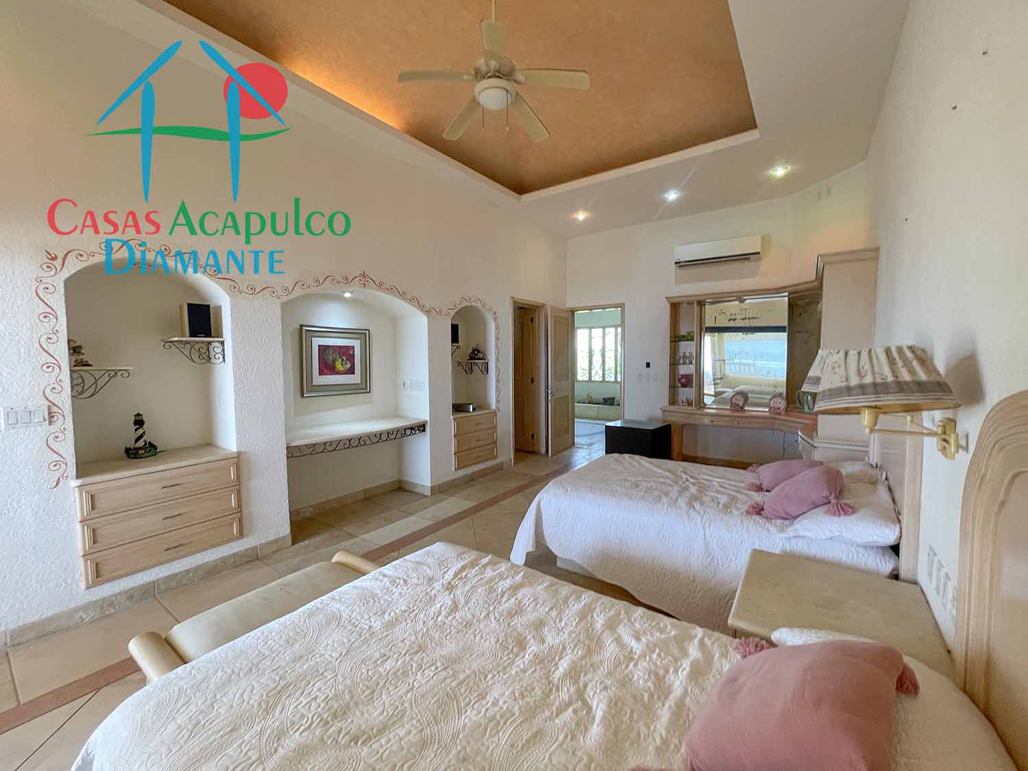 Tres Vidas Villa Universal - Recámara uno 5